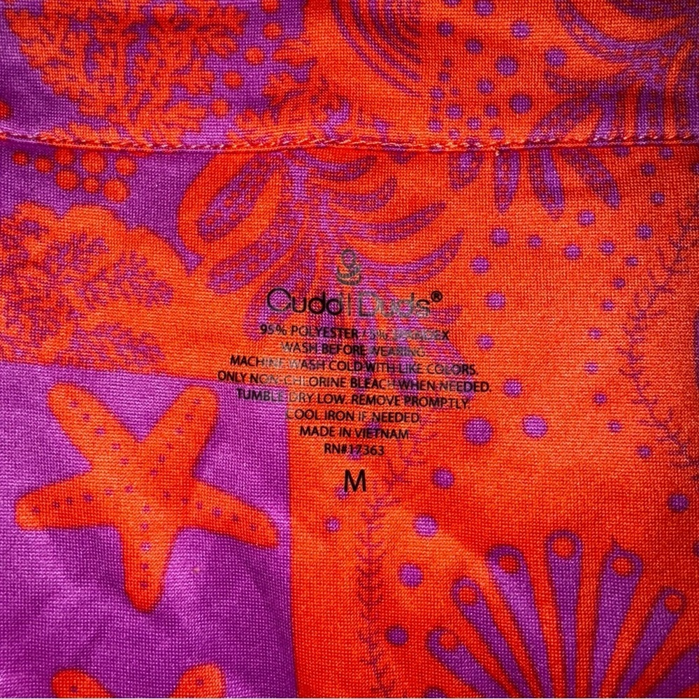 Cuddl Duds Vibrant Red and Purple Blouse - Picture 4 of 5